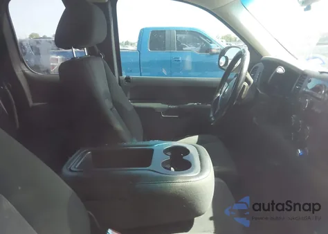 2013 Chevrolet Silverado 1500 Ls from USA, damaged, VIN 1GCRCREA8DZ137693